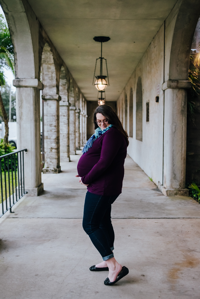 best maternity photographer near me