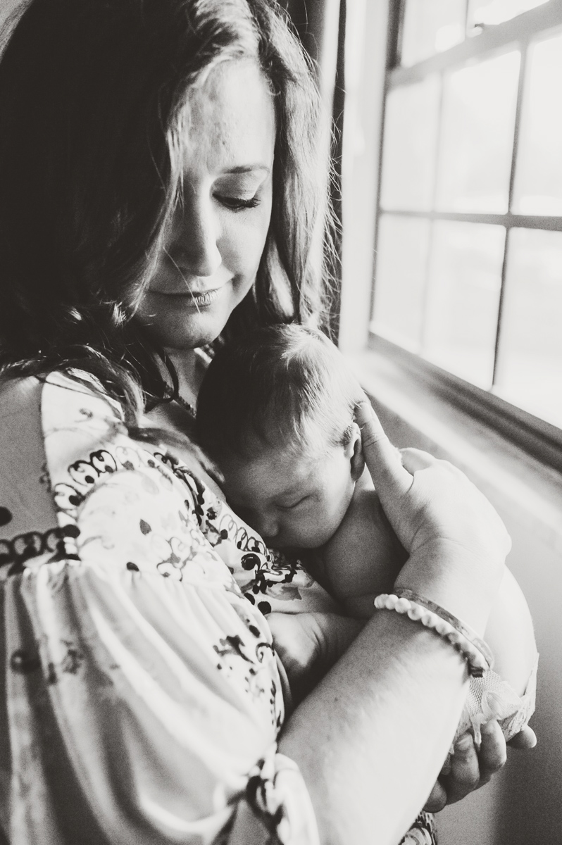 in home newborn photographer jacksonville