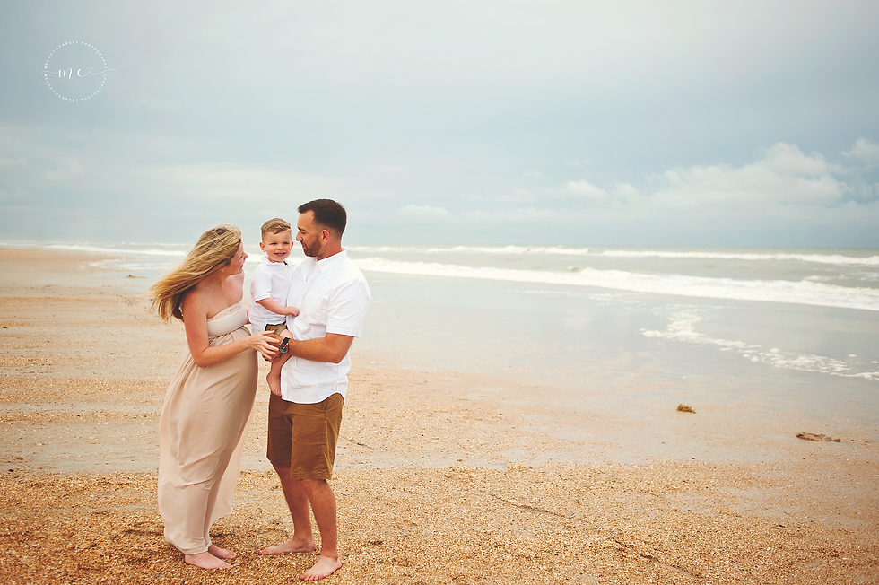 Maternity Photographer near me