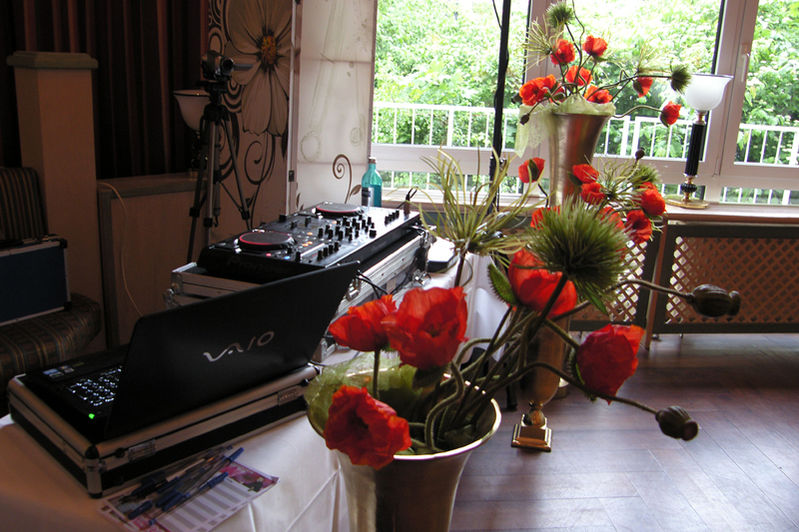 SH100097.jpg