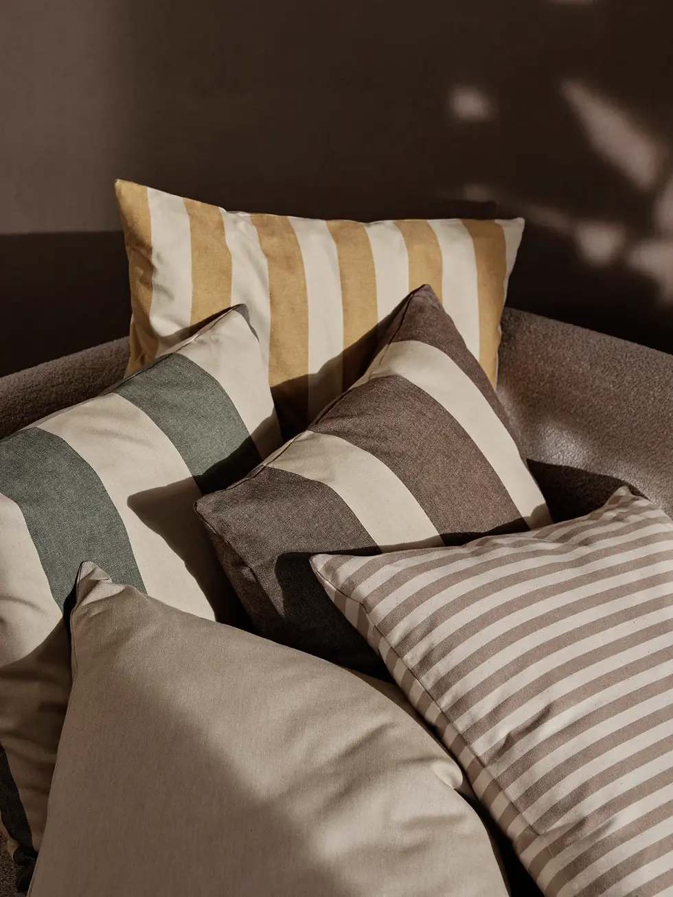 Miniatura: Cojín de exterior, Strand,  Sand/Off-white - Ferm Living
