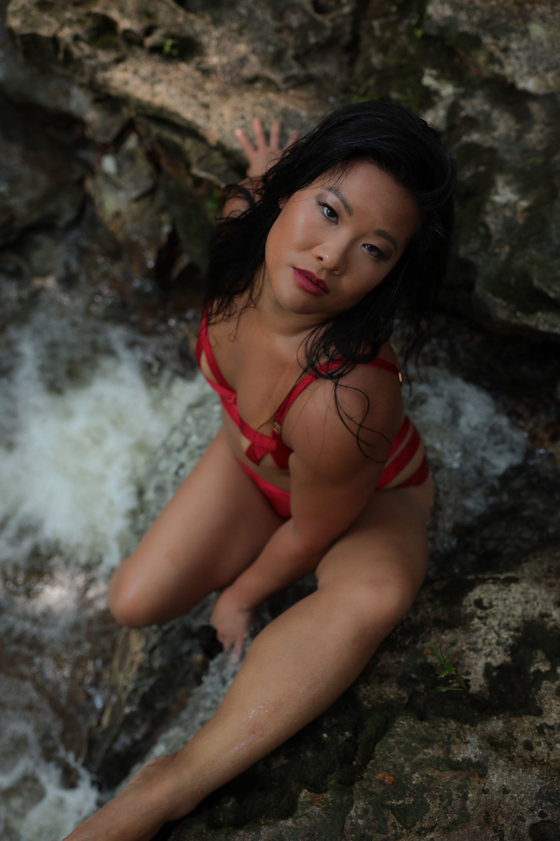 outdoor waterfall creek boudoir Columbia, MO