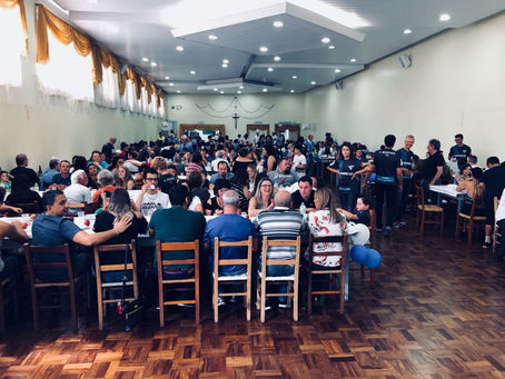 Equipe da Tinoco Esportes realiza almoço beneficente