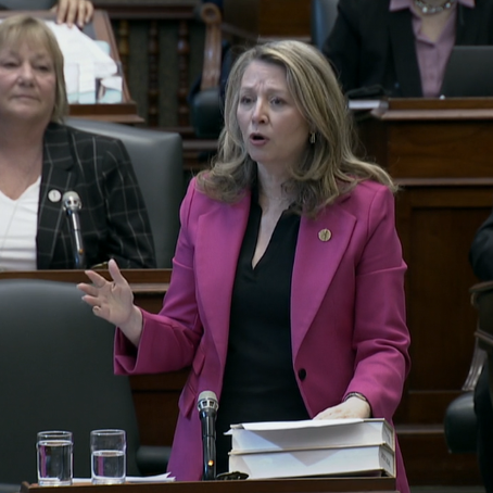 Names of Ontario health-care clinics found to have extra-billed being kept secret