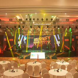 Hotels-Models14015 2_edit_new 2.jpg