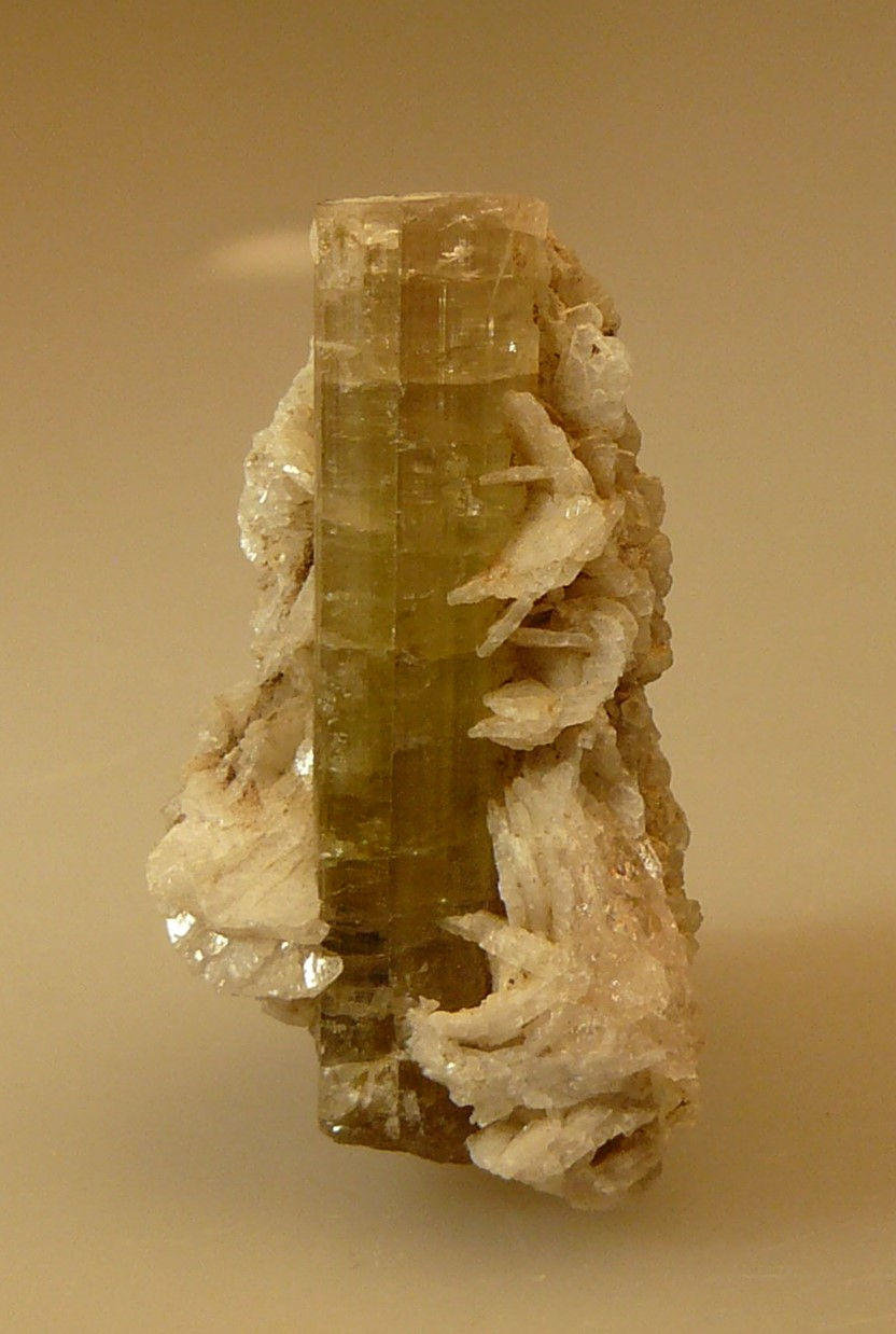 Thumbnail: Tourmaline (variety Elbaite)