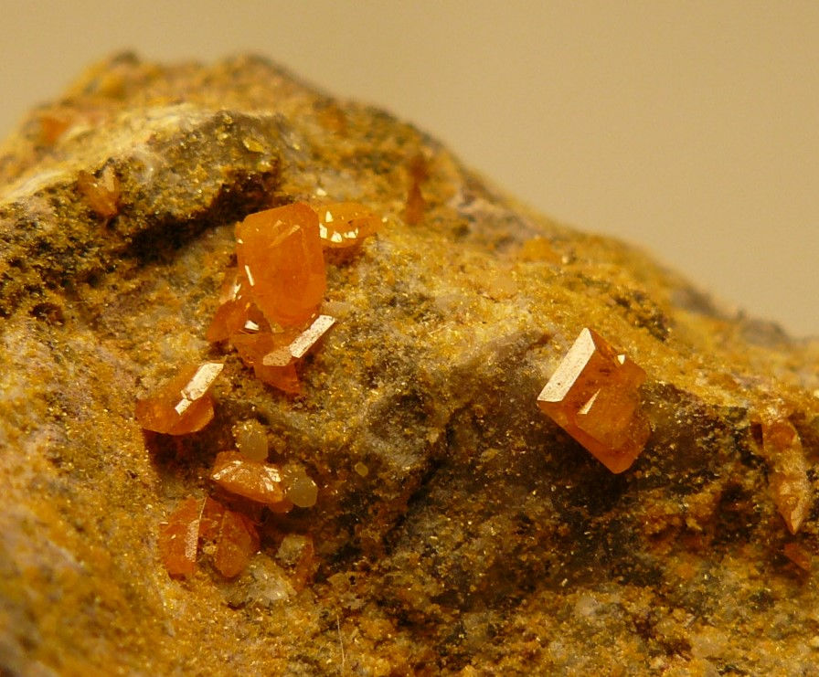 Thumbnail: Wulfenite