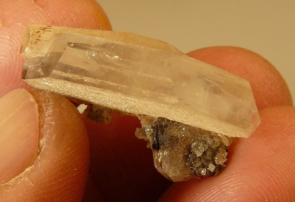 Thumbnail: Hubeite on Apophyllite