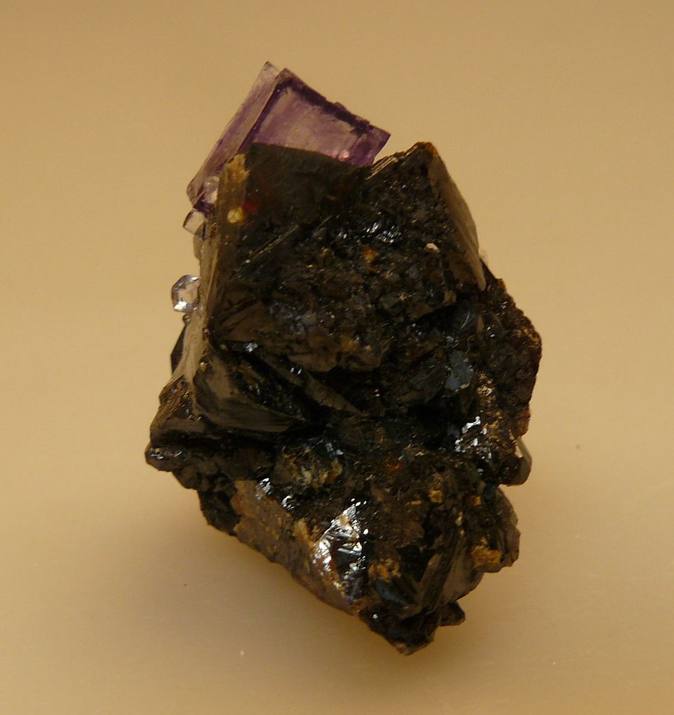 Thumbnail: Fluorite and Sphalerite