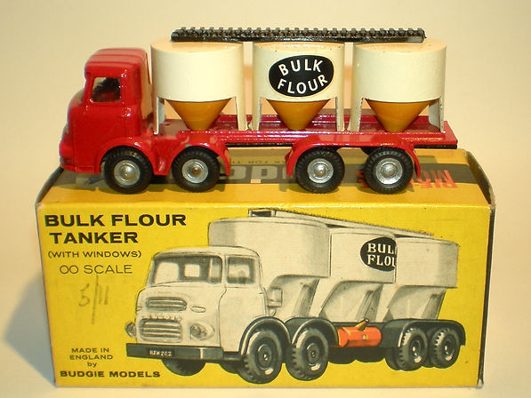 Budgie Toys No.288 Bulk Flour Tanker