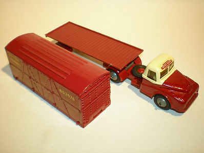 Budgie No.252 British Railways Container Transporter