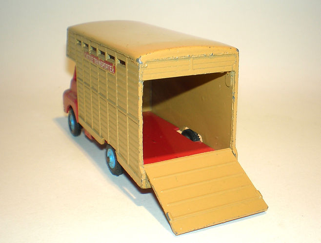 Benbros Zebra Toys Cattle Truck