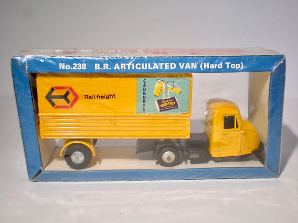 Budgie No.238 British Railways Articulated Delivery Van (Hard Top)