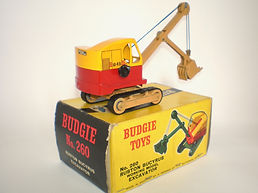 Vintage Budgie Toys 260 Ruston-Bucyrus Excavator diecast toy