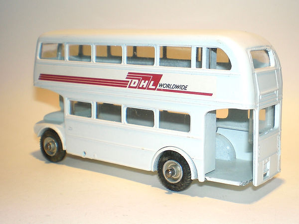 Budgie No.707 Routemaster Bus 'DHL Worlwide'