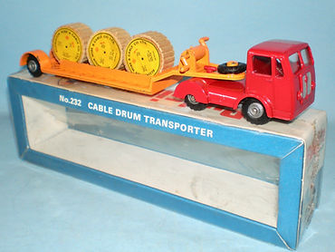 Budgie No.232 Low Loader with Cable Drums