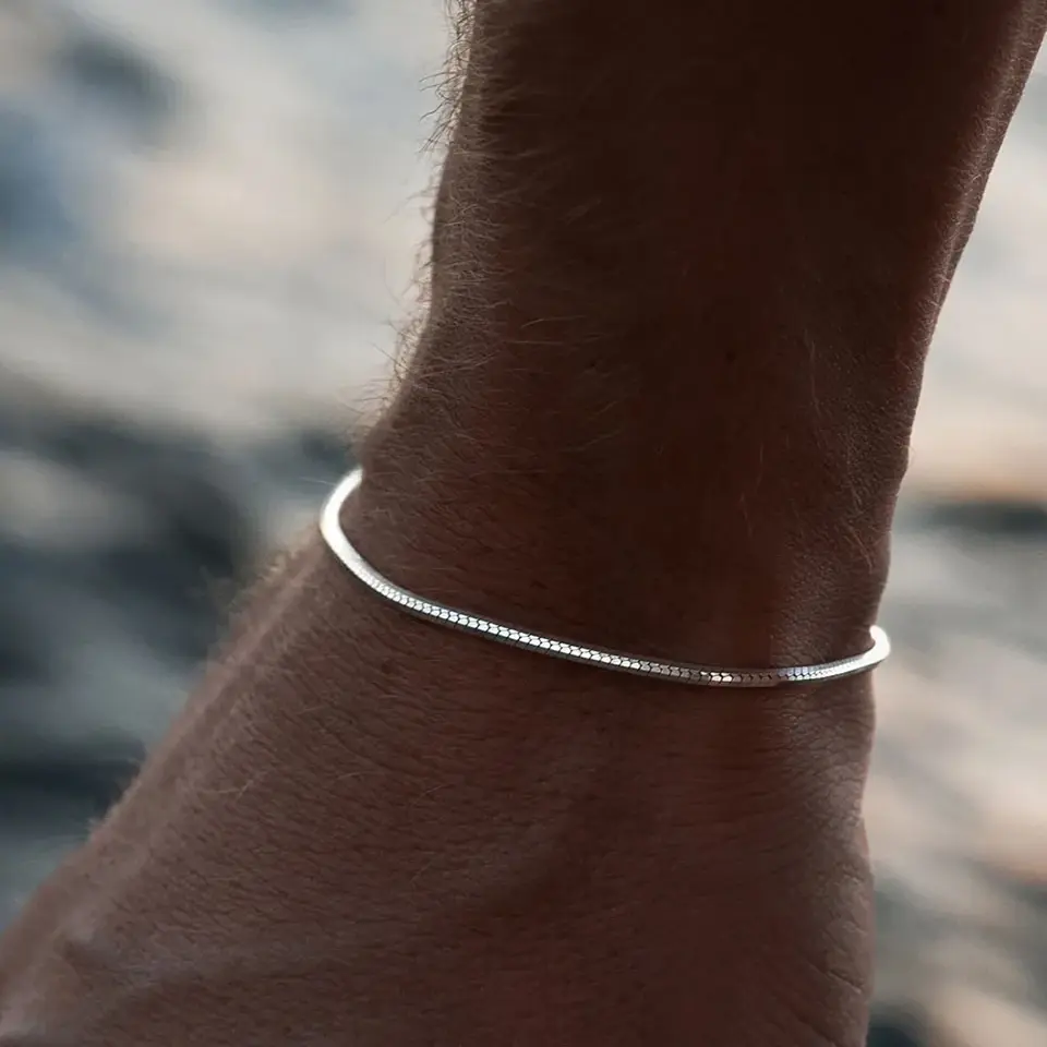 Thumbnail: Minimalist Octagonal Chain Silver Bracelet