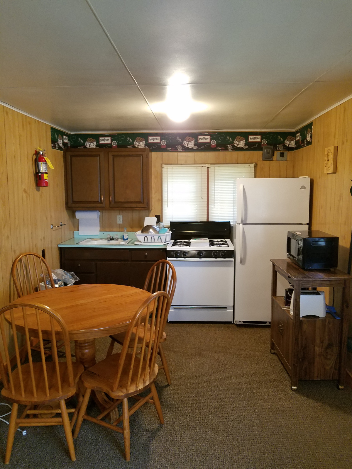 Pickerel Lake Lodge Cabin 10