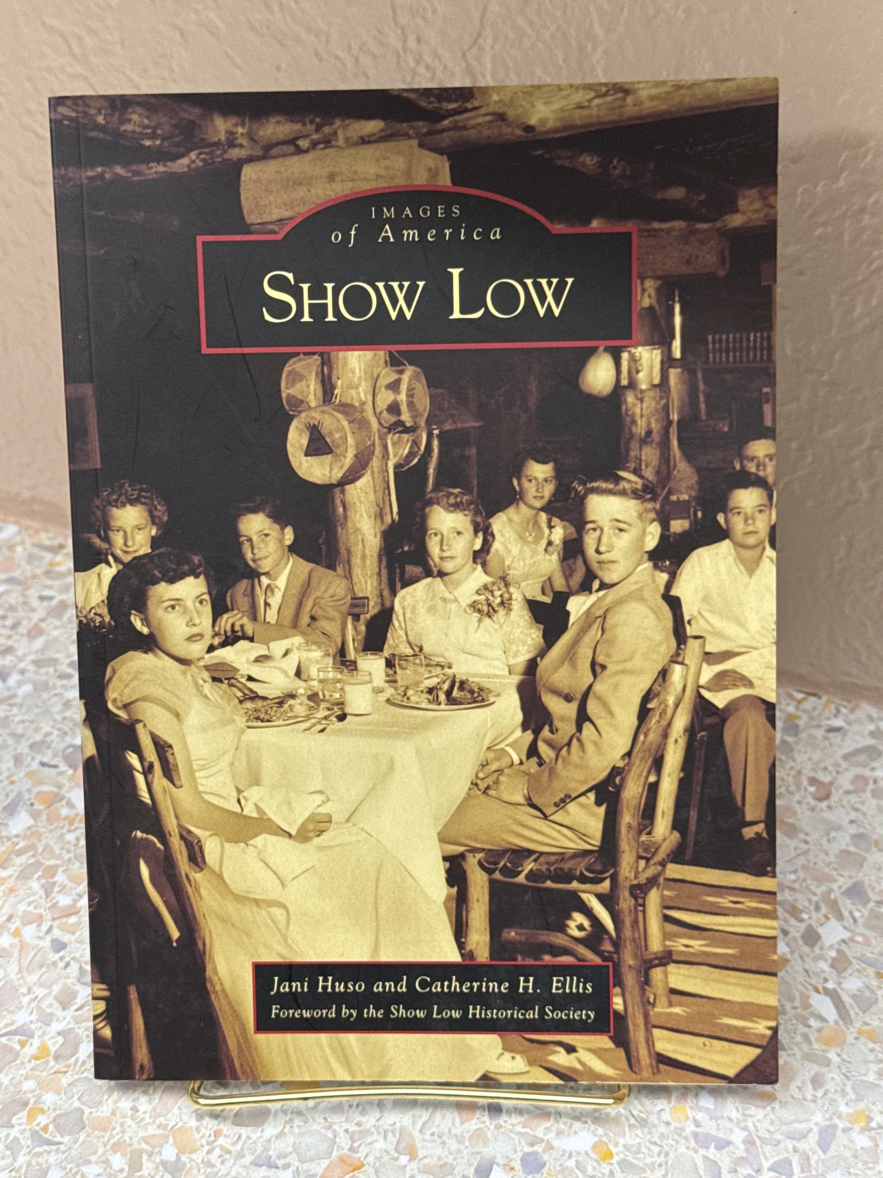 Images of America Show Low