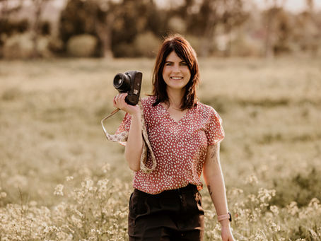 Behind the Scenes: What Actually Goes Into a 1-Hour Photoshoot