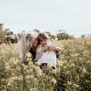 The Best Canola Flower Photoshoots Near Cape Town (And Why You Only Have a Few Weeks to Book)