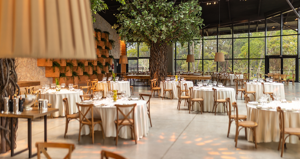 restaurant style blanc et bois
