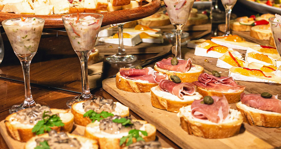 Stock Trop Élevé restaurant