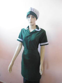 Conjunto doméstica calça e touca