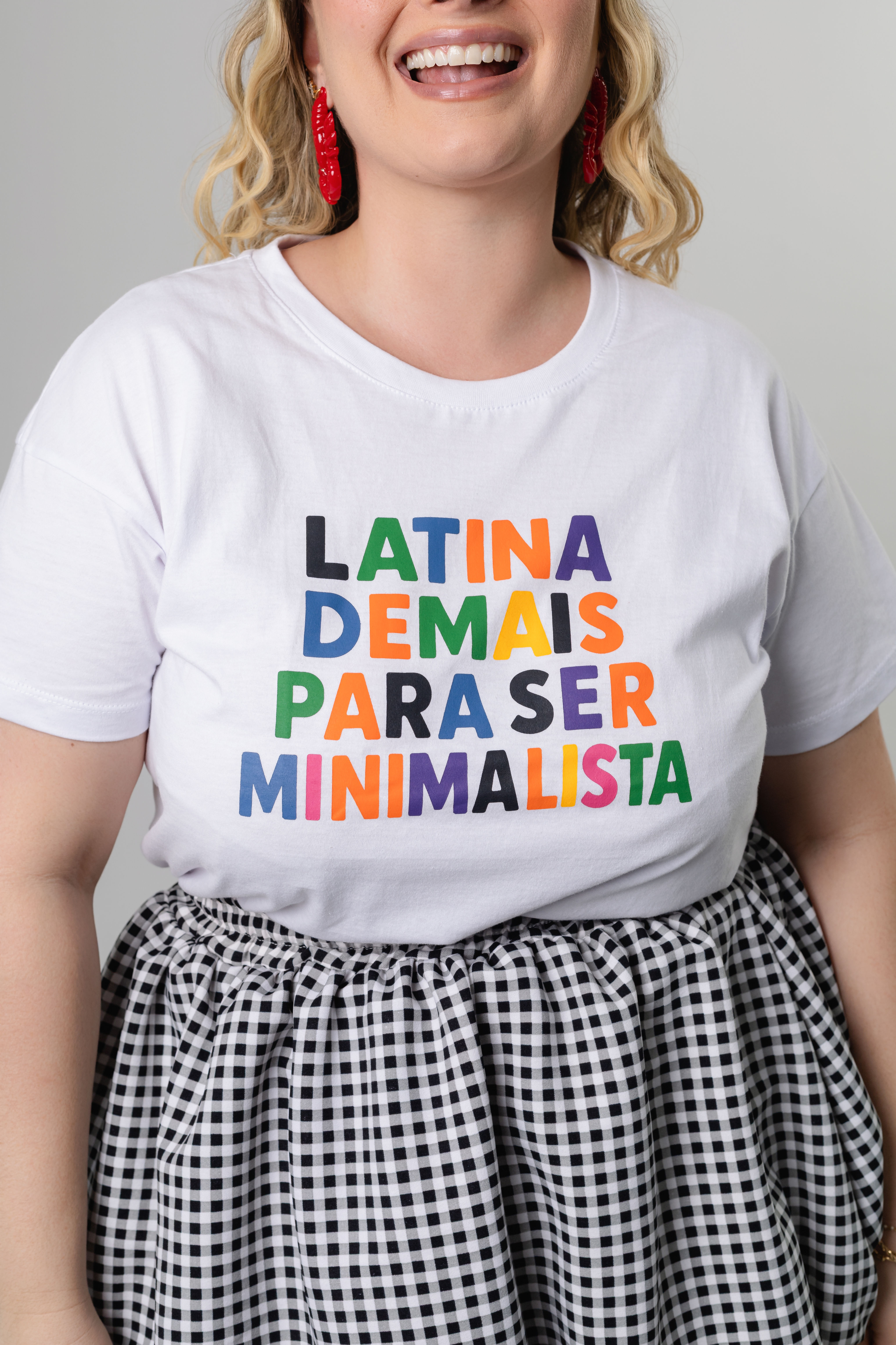 Camiseta Latina Maximalista