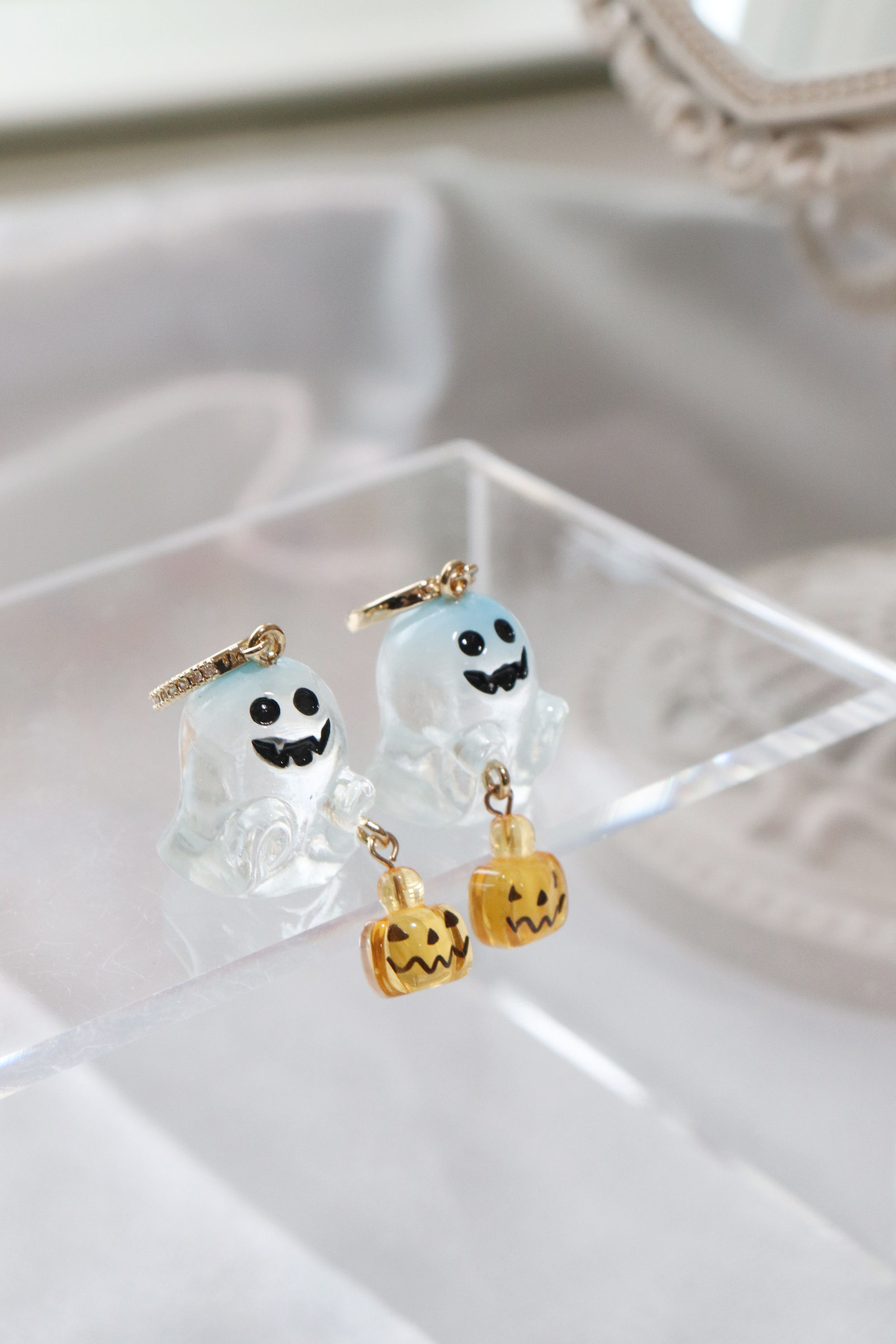 Ghost with a pumpkin earring