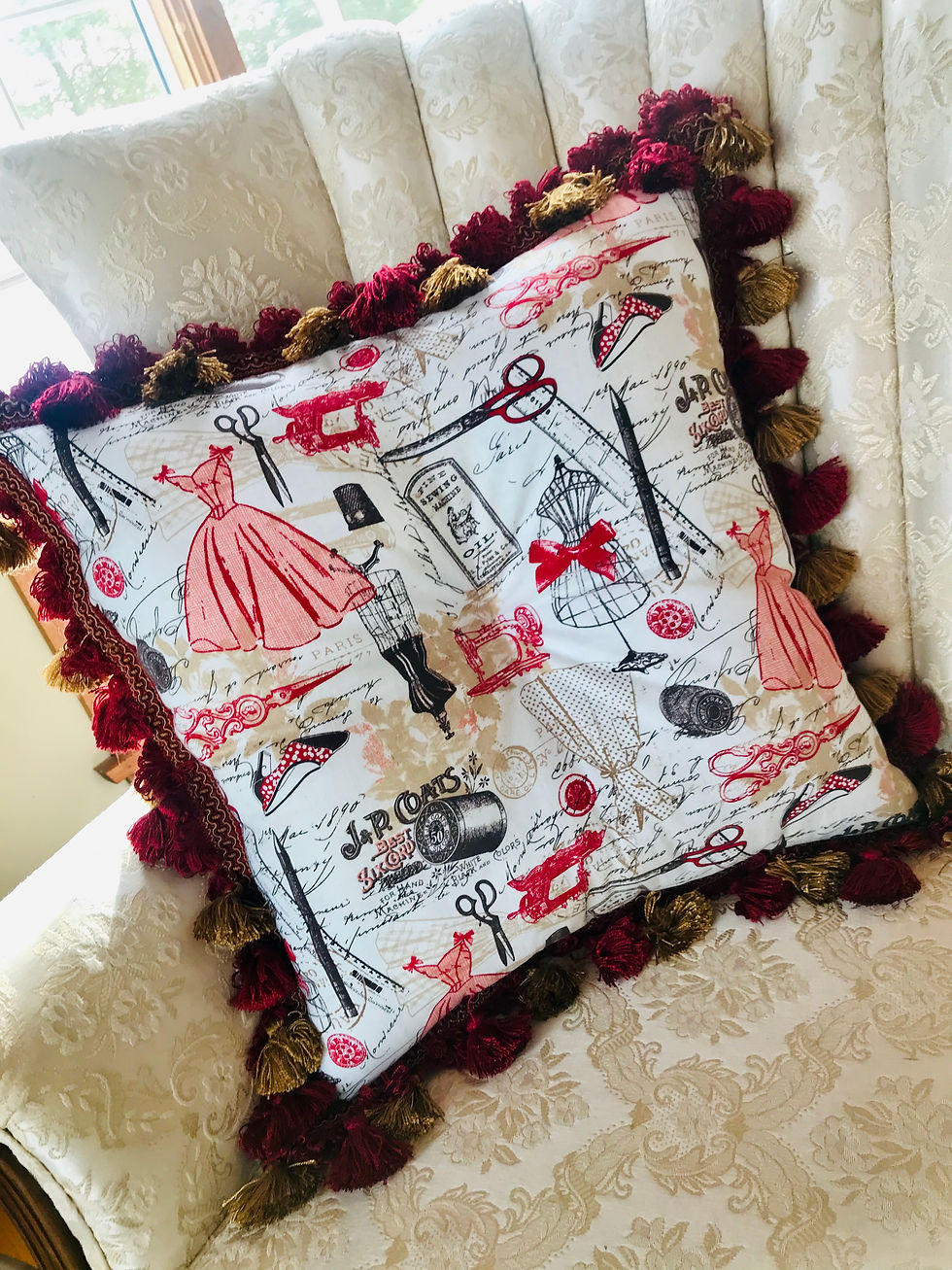 RETRO FABRIC PILLOWS