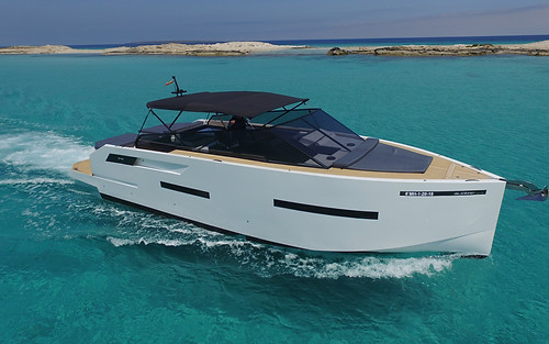 De Antonio Yachts_D46 Open_13.JPG