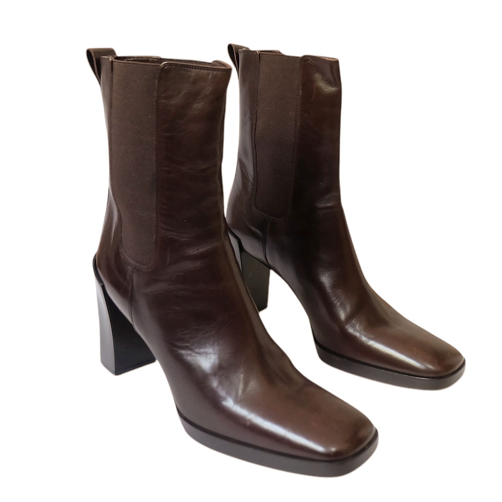 90s 'Gucci' Brown Boots