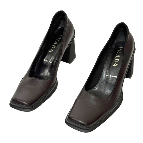 90s 'Prada' Square Toe Heels | Cheree Cheree 90s 'Prada' Square Toe Heels | Cheree Cheree
