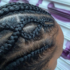 Box Braids, French,fulani, Twists, Nós bantu, Nagô, Lemonade, Kntoless, Faux Loccs entre outros penteados