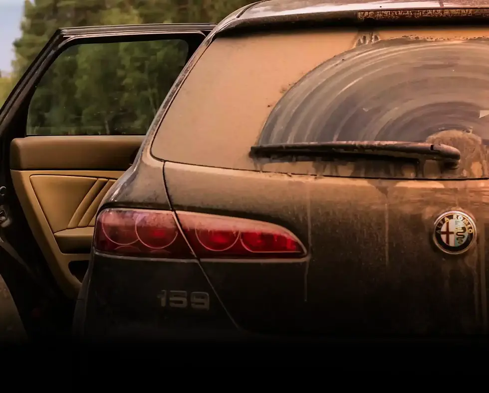 Dirty Alfa Romeo 159 rear, needs cleaning