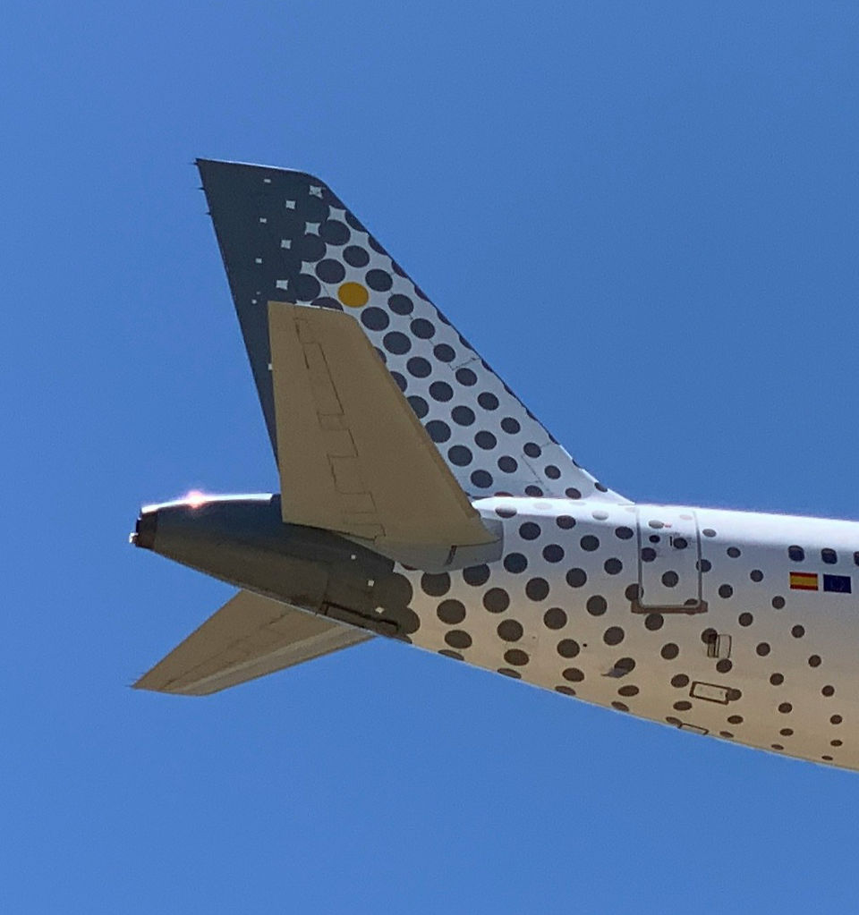 Guide to Airline Baggage Allowances SECRET EXPOSED to Pack Smarter and Save Money