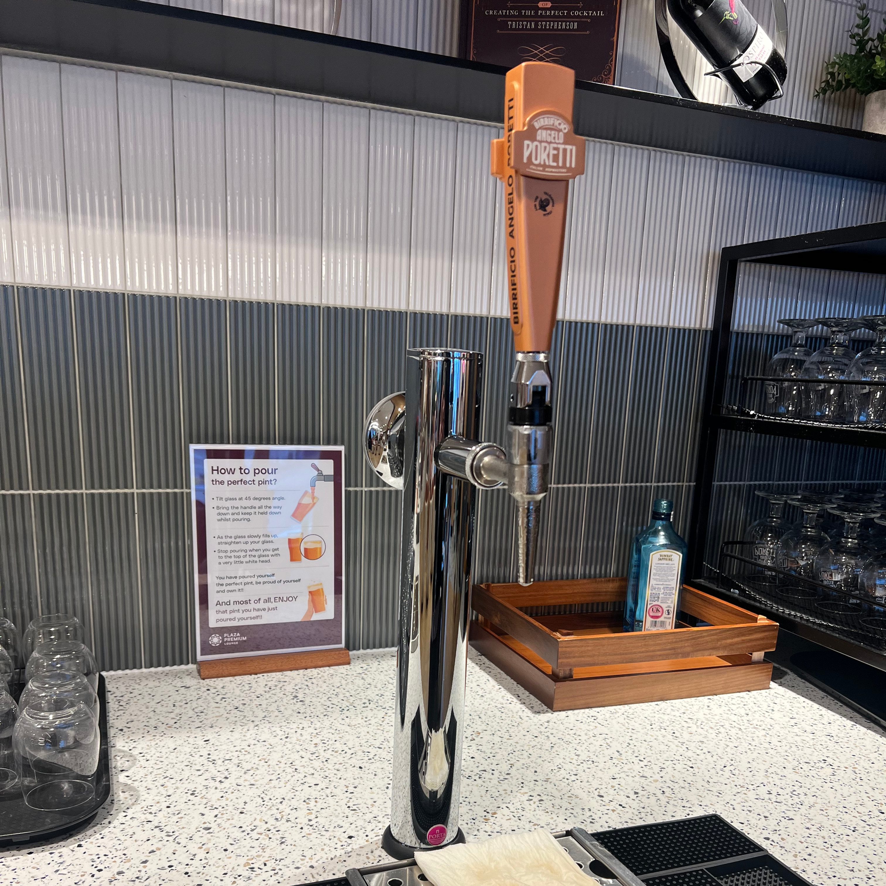 Is the Plaza Premium Lounge at Heathrow T4 Is Worth the Hype (and How to Access Lounges Worldwide for £24!)