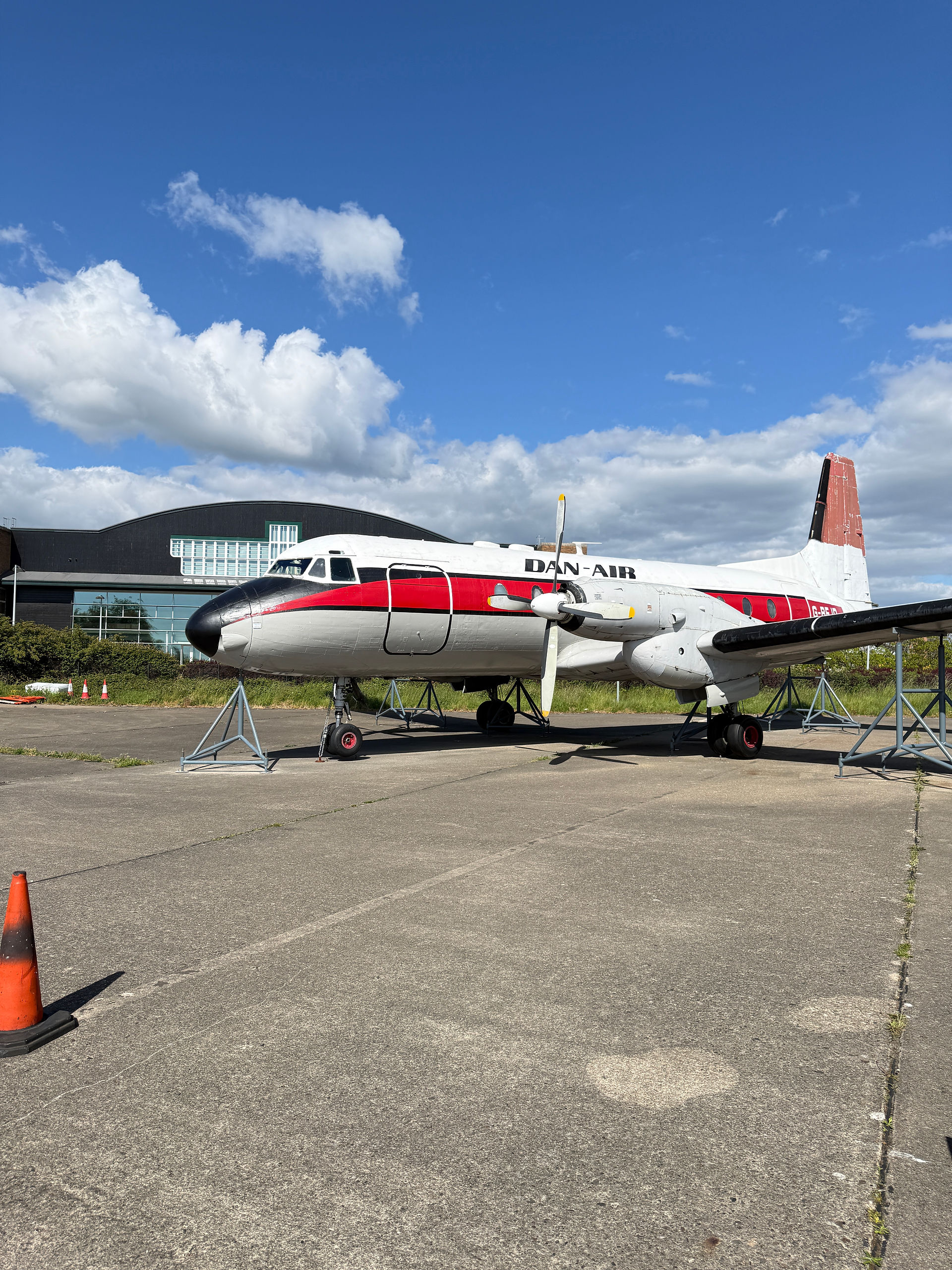 aircraft atthe Crowne Plaza Liverpool Airport 