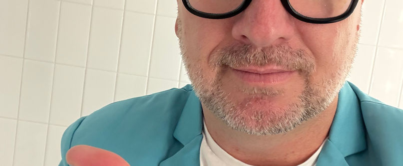 UK FLIGHT REVIEWER MR PLANE GUY