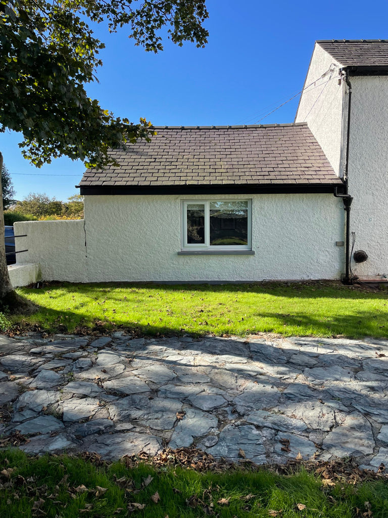 C16AD8A2-A019-4647-872F-337B1BA49A40_1_105_c