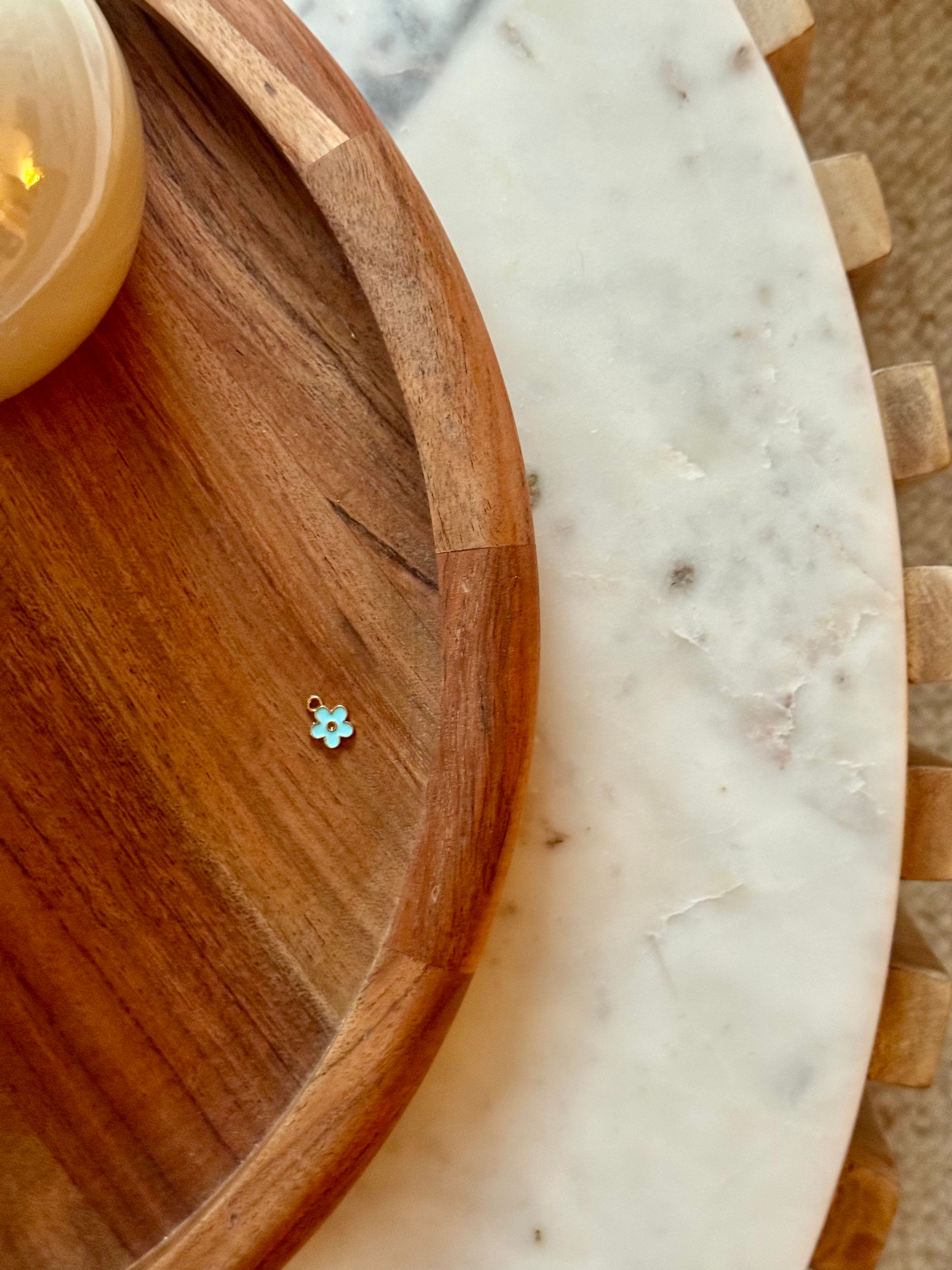 Charms "petite fleur bleue"
