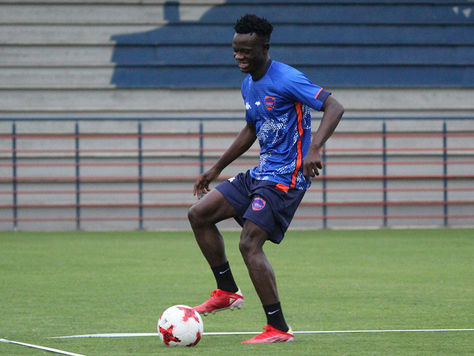 Academia Puerto Cabello recibirá a Zamora en el Aniversario de La Bombonerita