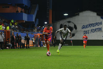 Academia Puerto Cabello sumó tres puntos con un GOLAZO de Edwin Pernía