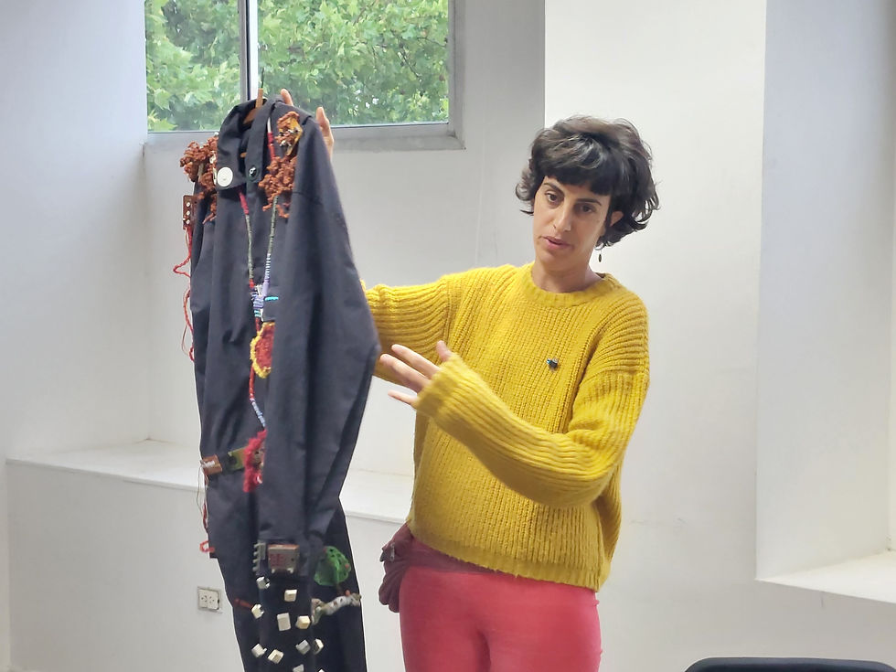 La articulación con otros actores como emprendedores e investigadores es otro de los aspectos centrales de este trayecto formativo.