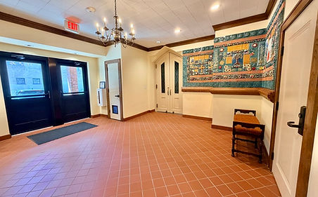 9802 F sargent foyer.jpg