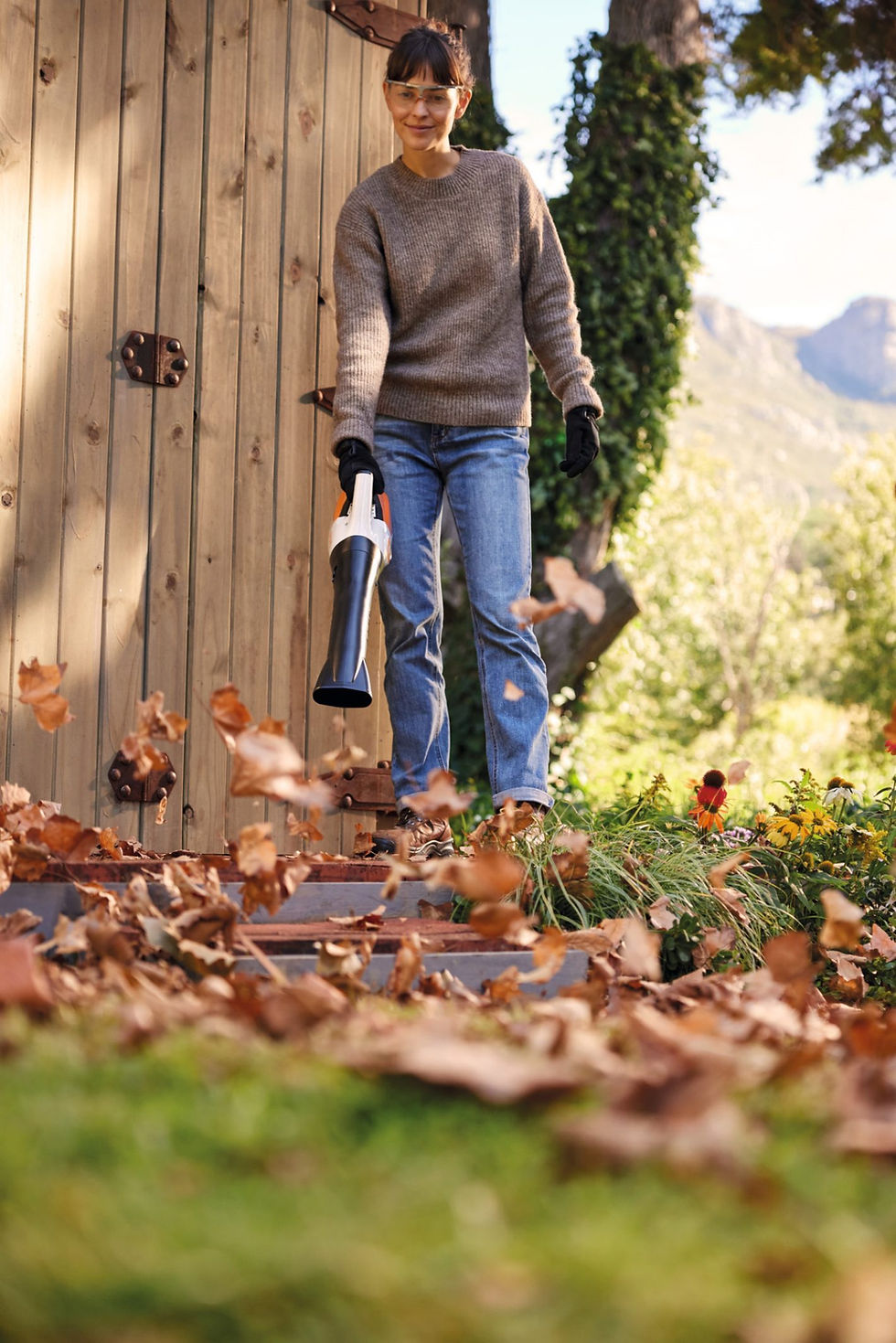 Thumbnail: BGA 30 Cordless Leaf Blower