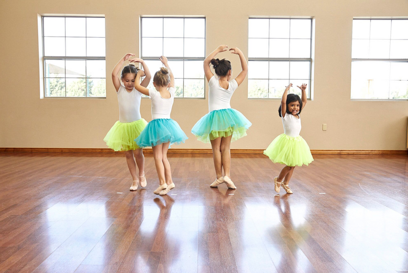 Stretch -n- Grow kids active during Dance Stars