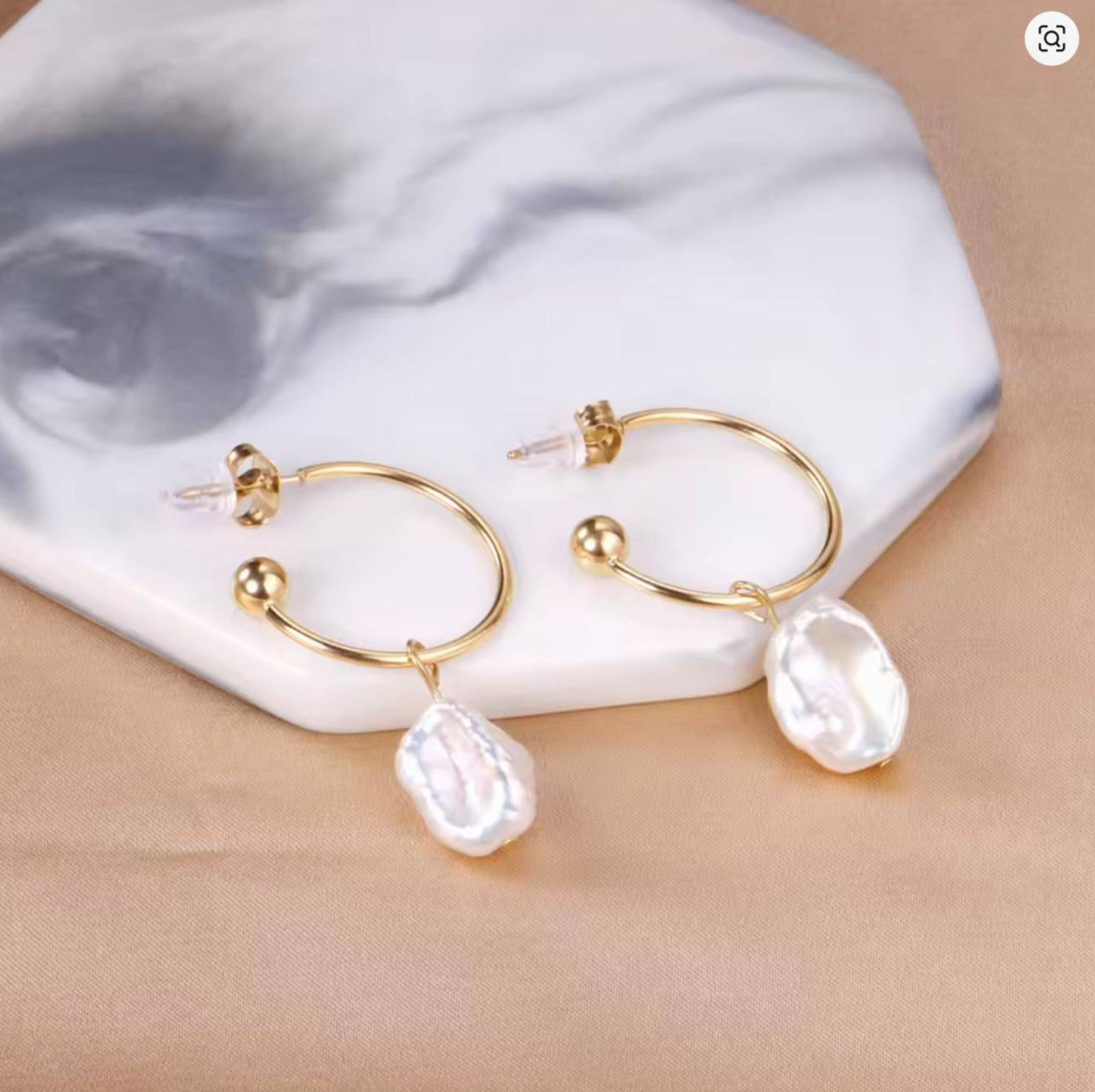 Luna Pearl Hoops