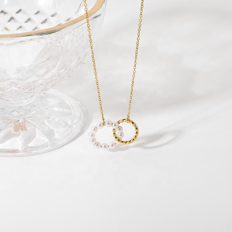 Thumbnail: Golden Harmony Pendant